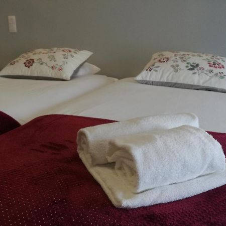 Maria Violeta Tourism Apartment Cadaval Bagian luar foto