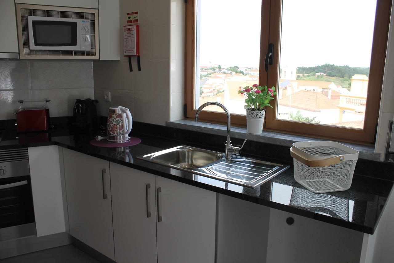 Maria Violeta Tourism Apartment Cadaval Bagian luar foto